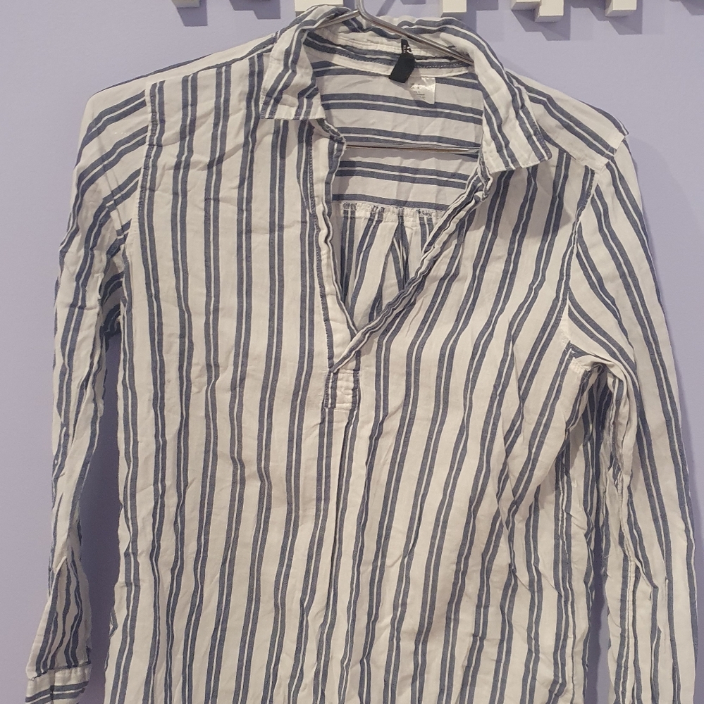 Shirt size 4